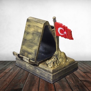 Dekoratif Türk Bayrağı Figürlü Telefon Tutucu ve Kalemlik